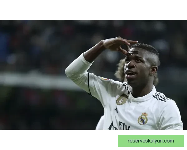 维尼修斯状态回暖，成为速度型前锋的新典范